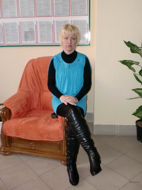 Explicit Mature Auntie's Hot Homemade Photos: Uncensored MILF Erotica!