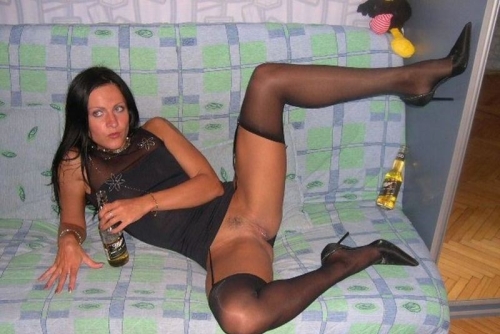 Wild Brunette Gangbang: Hardcore Group Sex with Hot Babe