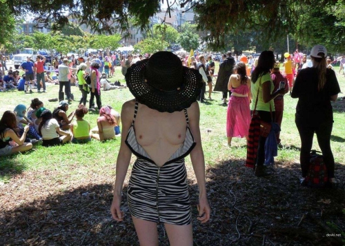 Sexy Hotwife Thrilled by Nude Outdoor Adventures: Amateur Public Excitement