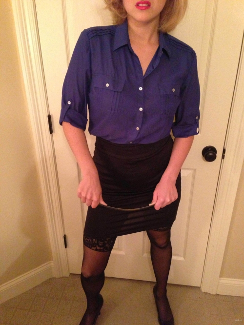 Explicit Amateur Teacher Roleplay Photoshoot Featuring Provocative Poses and Outfits