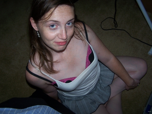 Sultry Freckled Beauty Seduces in Erotic Amateur Photos