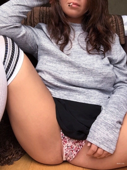 Amateur Brunette's Explicit Homemade XXX Pics - Hot and Uncensored!