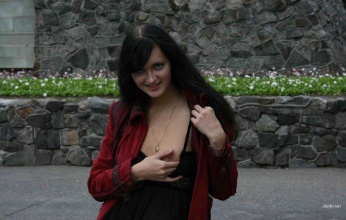 XXX Amateur Voyeur Vacation Pics: Uncensored Steamy Erotic Photos