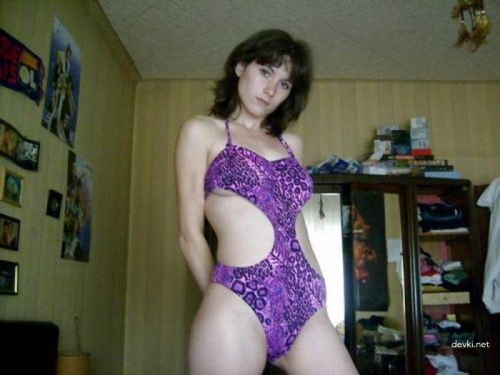 Explicit Amateur Nude Wife Poses for Husband in Raw Photo Shoot