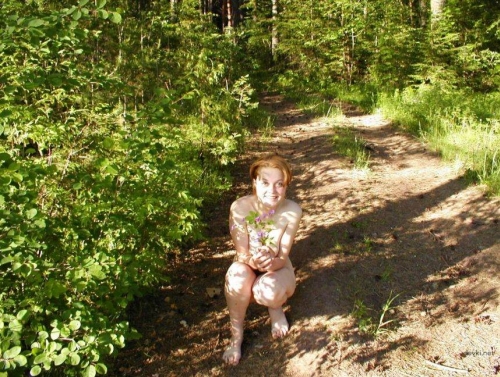 XXX Outdoor Amateur Girlfriend Nude Photoshoot