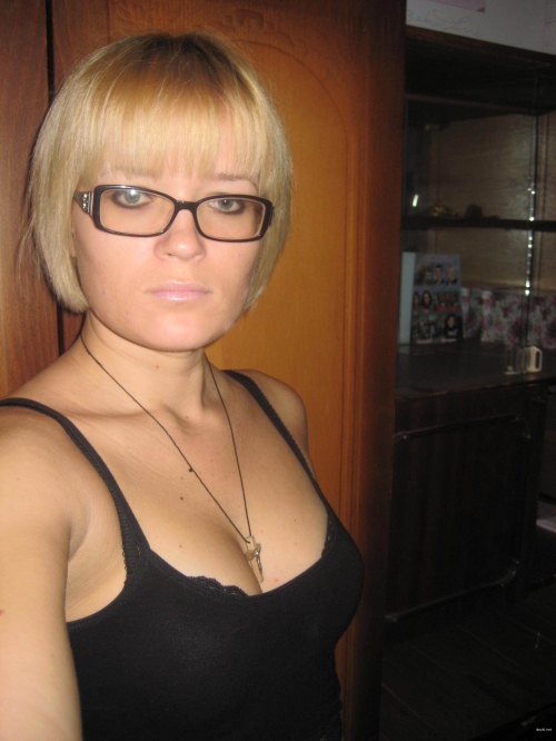 XXX Tattooed Girl: Amateur Nude Art Photo