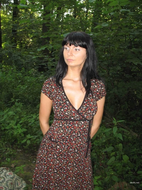 Wild Nude Brunette Exposed: Explicit Outdoor Photoshoot in the Woods