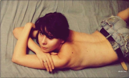 XXX Selfies: Uncensored Private Amateur Girl Photos - Explicit & Raw!
