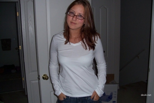 Hot Amateur Girl Erotica: Explicit & Provocative Photos for Adults