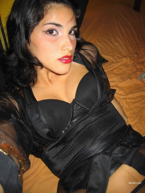 Arab Amateur's Hairy Pussy Pounded in Explicit Hardcore Porn Photo