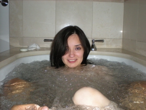 Amateur Brunette Sex Pics: Hot and Explicit Homemade Porn Photos