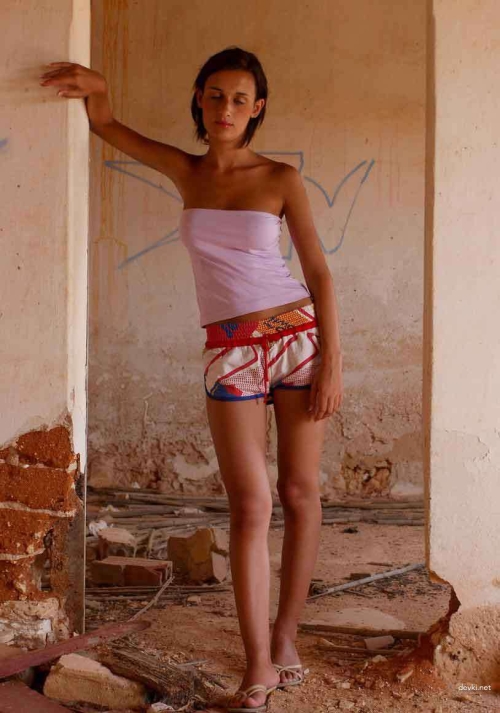 Sizzling Amateur Strip Tease in Abandoned House - Seductive Girl Stripping in Ruined Building