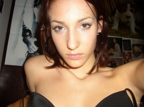 Amateur Brunette Erotic Photos: Seductive Beauty in Explicit Poses - Hot and Uncensored