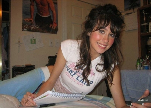 Hot American Slut Exposed: Explicit Amateur Porn Pics!