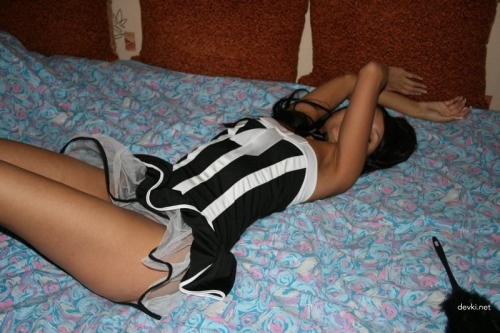 Sultry Girlfriend's Naughty Outfit for Lover: Explicit Amateur Pic