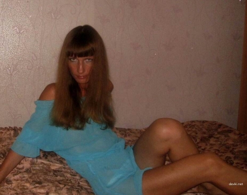 Hot Wife Bares All: Explicitly Revealing Her Holes on Camera