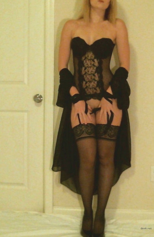 Raunchy Amateur Girl Thrives on Pain and Animalistic Hardcore Sex