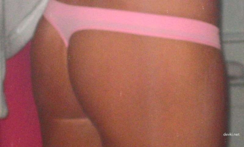 Hot Blonde Amateur in Explicit Sexual Photoshoot - Seductive and Raw