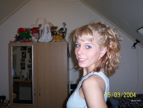 Uncensored Small Tits Amateur Nudes - Explicit Personal Photos