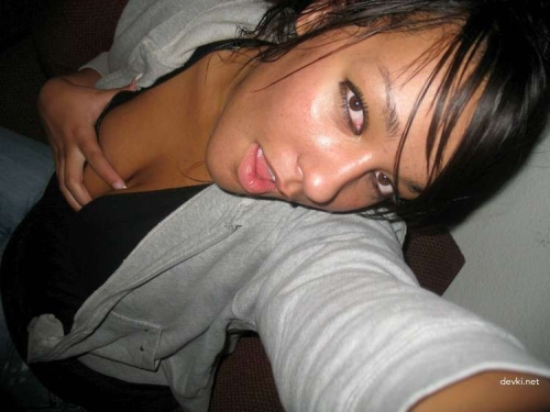 Steamy Mulatto Amateur Erotica: Sensual Photos for a Seductive Experience