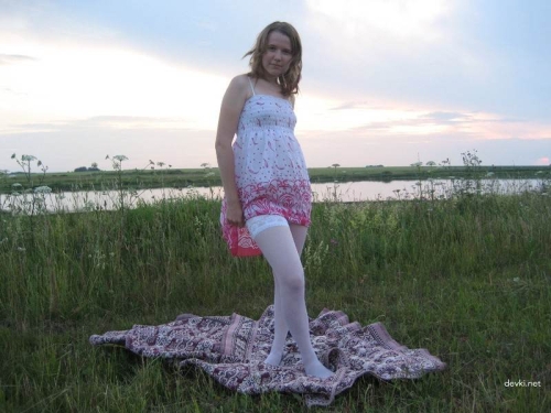 Newlywed Wife's Naughty Private Photo: Explicit and Bold!