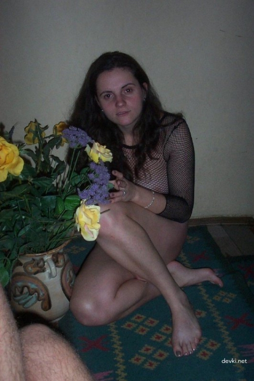 Amateur Couple Homemade Sex: Explicit XXX Photos