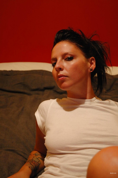 Raunchy Homemade Porn: Horny Amateur Rides Cock with Wet Pussy