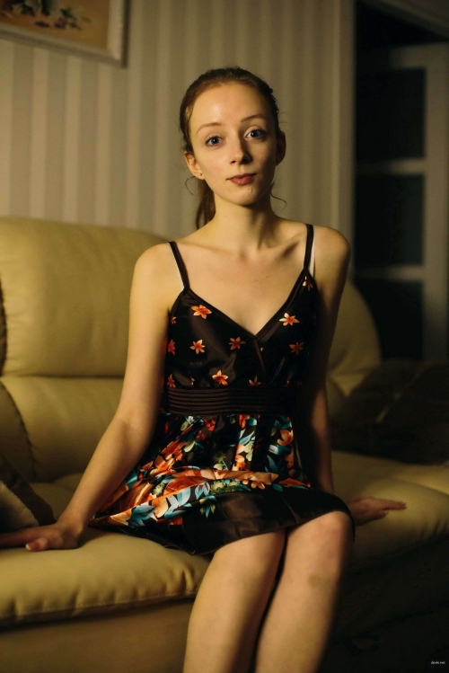 Sensual Amateur Photoshoot: Explicit Beauty Captured in Stunning English