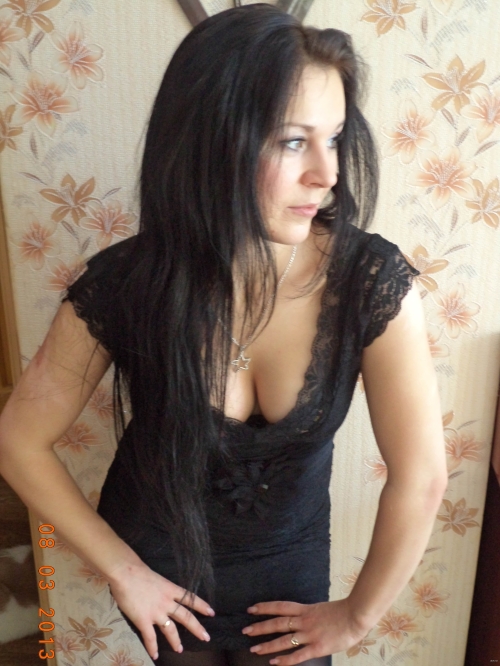 Steamy Amateur Wife Pics - Explicit Hotwife Photos for Ultimate Pleasure