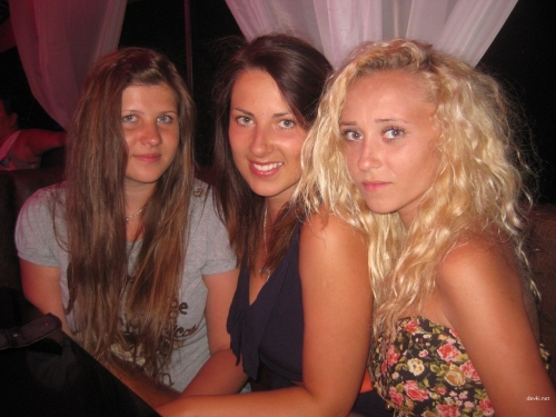 Wild Friends Get Kinky on Vacation - Uncensored Amateur Resort Porn Pics