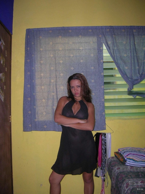 XXX Amateur Nude Chick: Explicit Naked Girl Photo for Adults