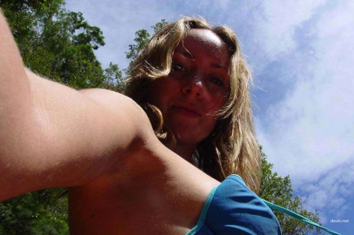 Wild Amateur Outdoor XXX Photoshoot - Uncensored Nature Nudes