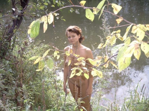 Wild Amateur Nude Woman Exposed Outdoors: Explicit Nature Photo