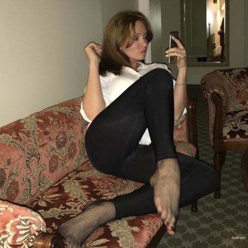 Intense Redhead Blowjob & Wild Group Sex Orgy