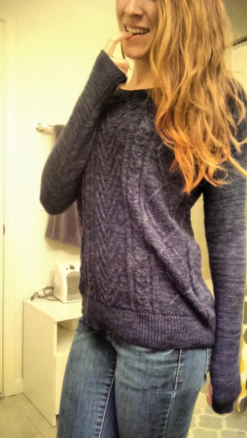 Hot Naked Redhead in Bathroom: Explicit Amateur Nude Pic