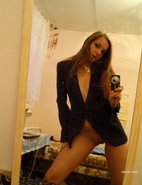 Hot Amateur Babe Strips: Explicit Panty Removal in HD