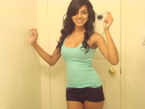 Hot Teen Slut Deepthroats Cock - Amateur Blowjob Porn Pic