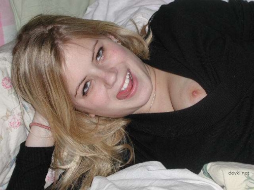 Raw Amateur Home Erotica: Explicit Intimate Photos