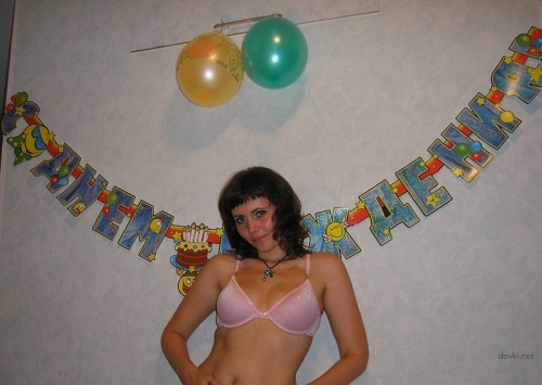 Hot Amateur Sex: Breaking in New Girlfriend with Explicit Photos