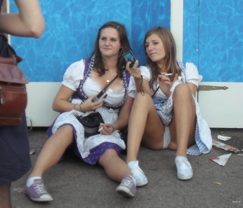 Wild Beer Festival: Explicit Nude Girls Party - Amateur Photos in Germany