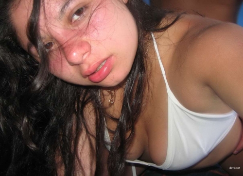 Busty Brunette's Explicit Amateur XXX Photos: Uncensored Busty Moments