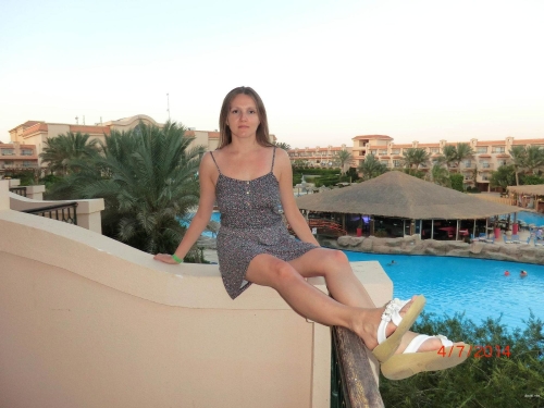 XXX Homemade Nude Pic: Hotwife Exposed - Amateur Explicit Photo