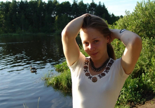 Wild Girl Stripping: Explicit Amateur Nature Photo Shoot - Hot and Uncensored!