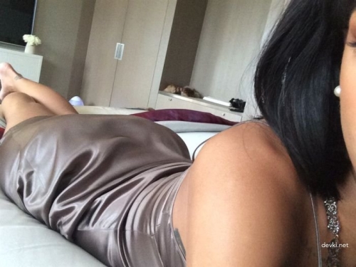 Rihanna Uncensored Nude Photo Leak - Explicit Celebrity Amateur Picture
